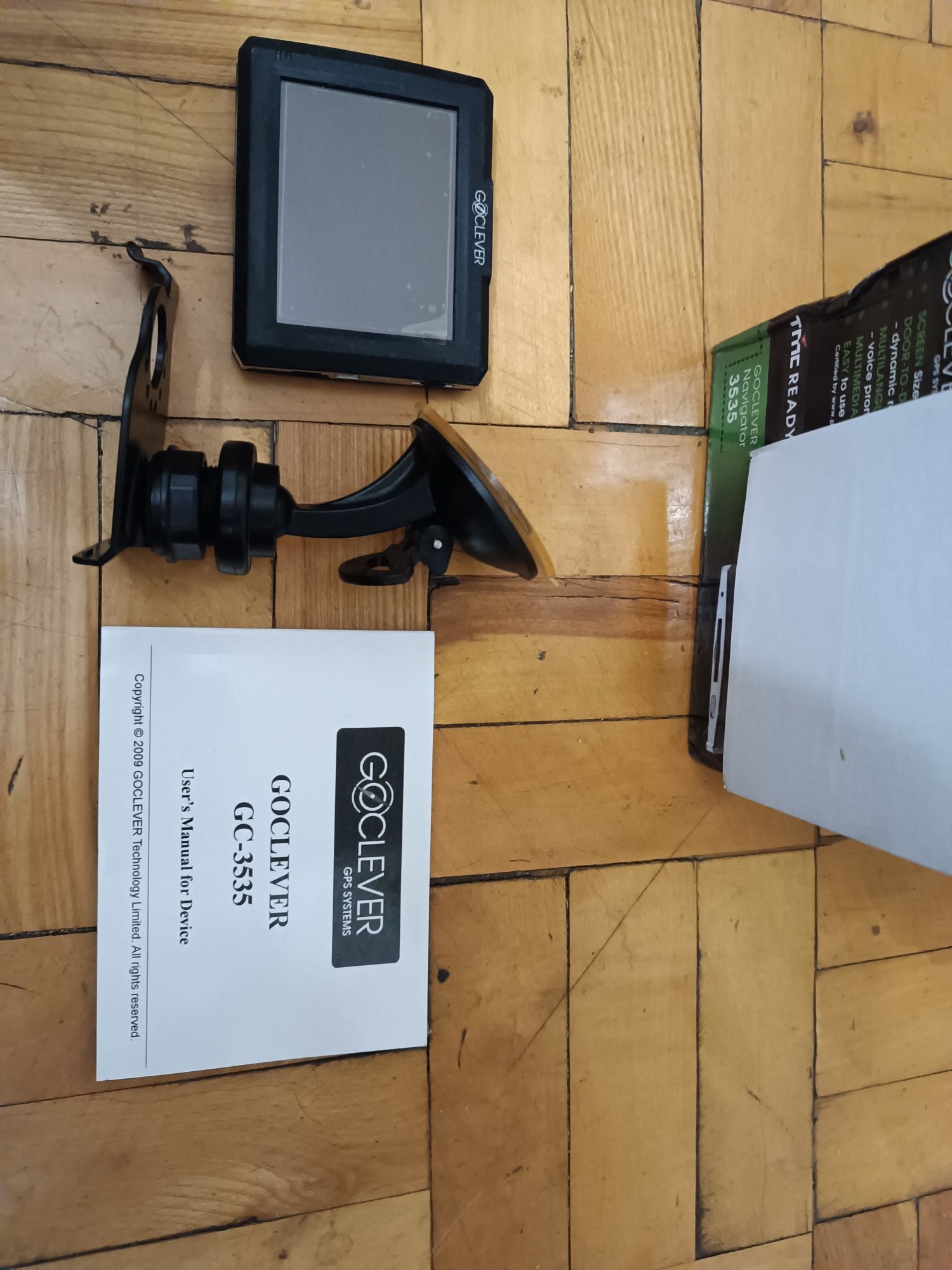 GPS навигатор GoClever 3,5"