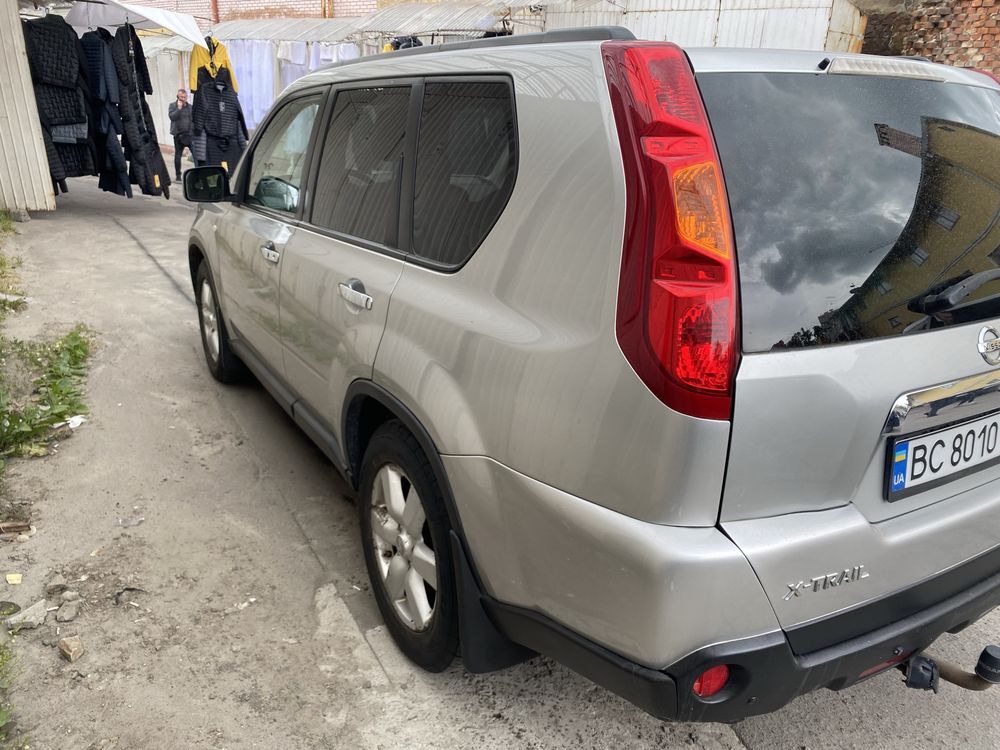 Nissan X-trail Ніссан