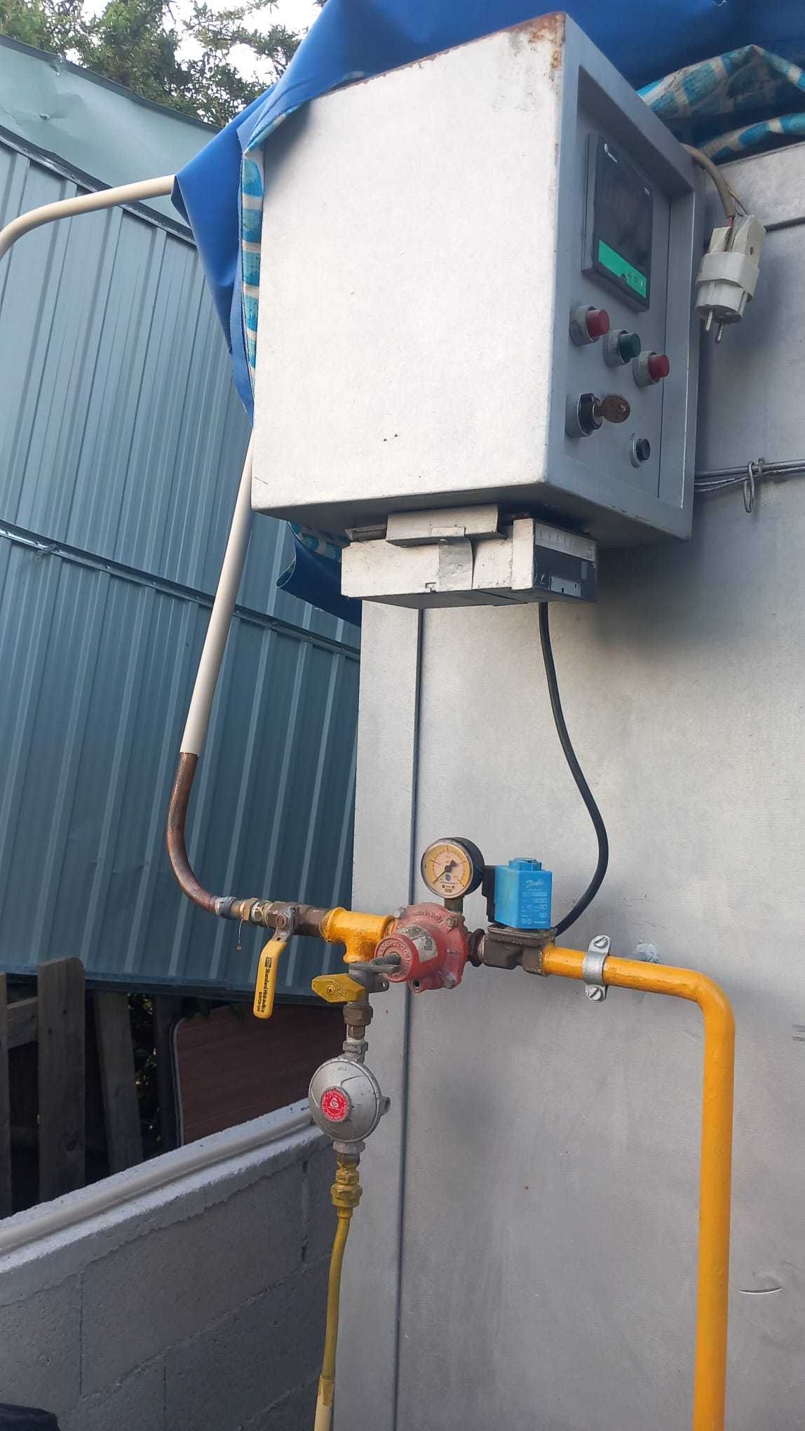 Forno Mufla a Gás para Cerâmica | 1300°C | Com Mobília e Instalação
