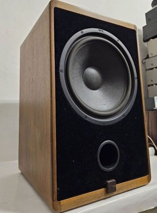 Subwoofer Canton Plus E, 100/180W