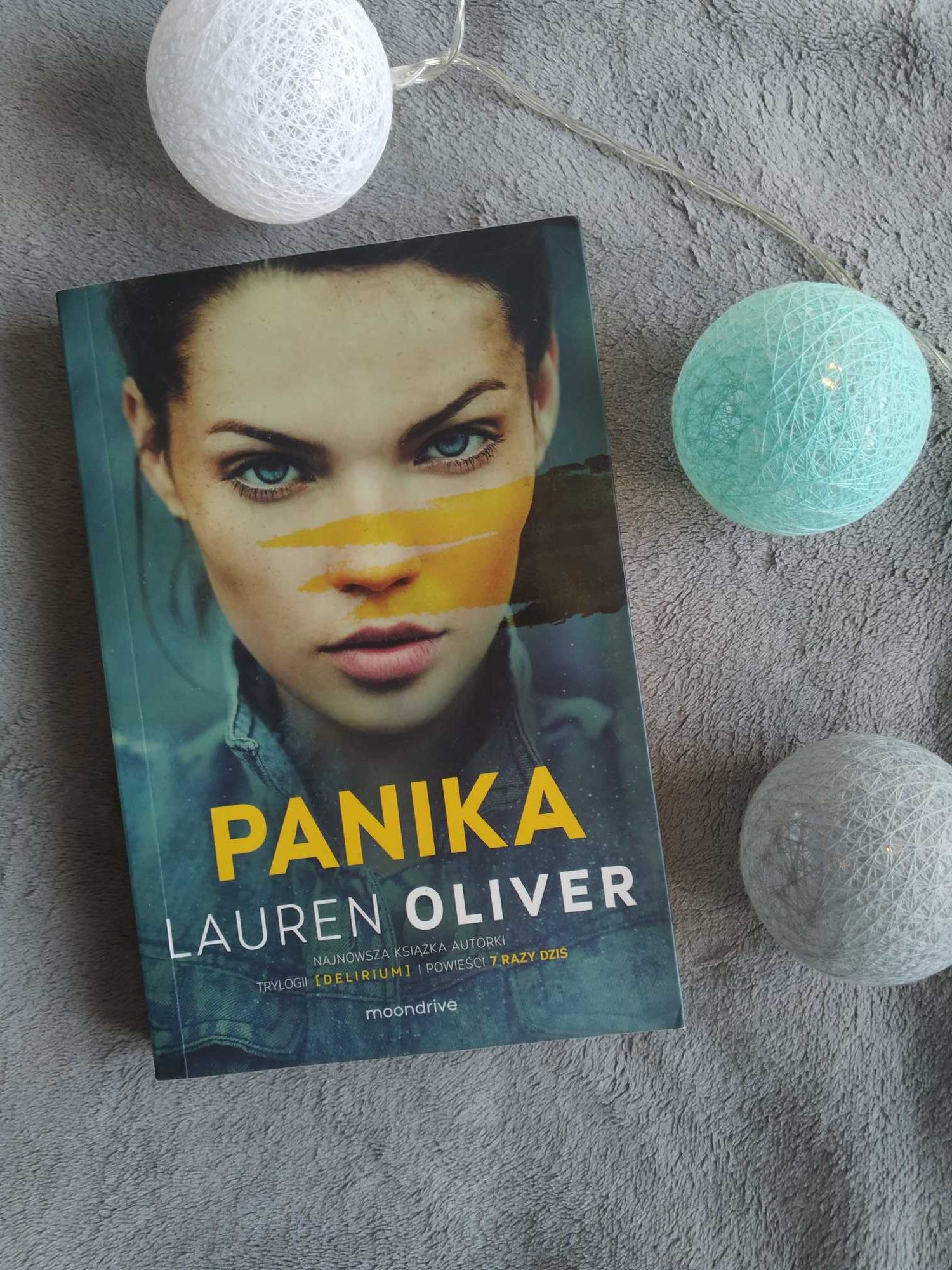 Lauren Oliver-„Panika”