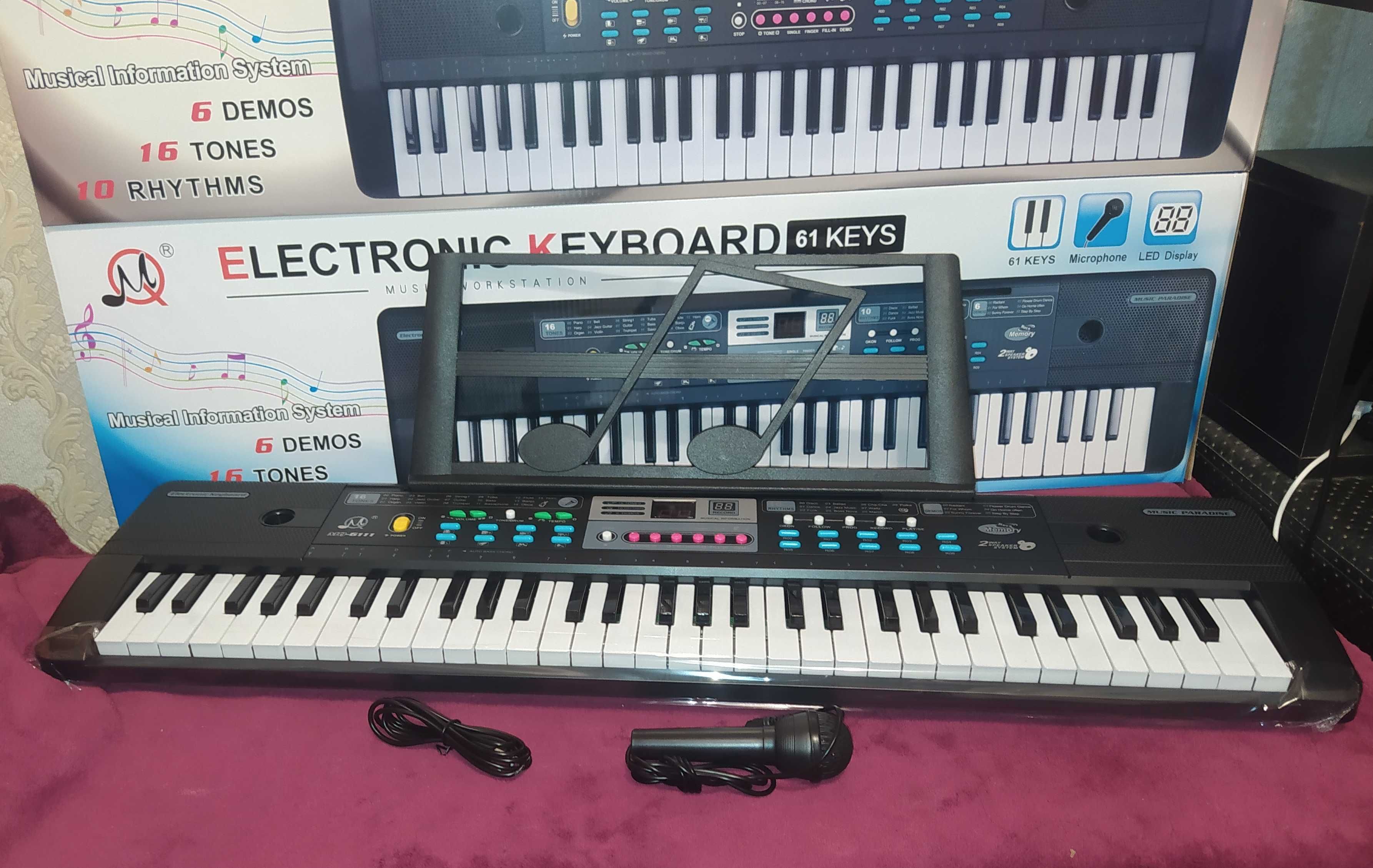 Дитяче піаніно синтезатор 61 клавіша, мікрофон, від мережі