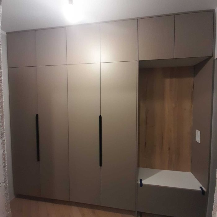 Stolarz - meble na każdy wymiar - zabudowy, kuchnie, garderoby.