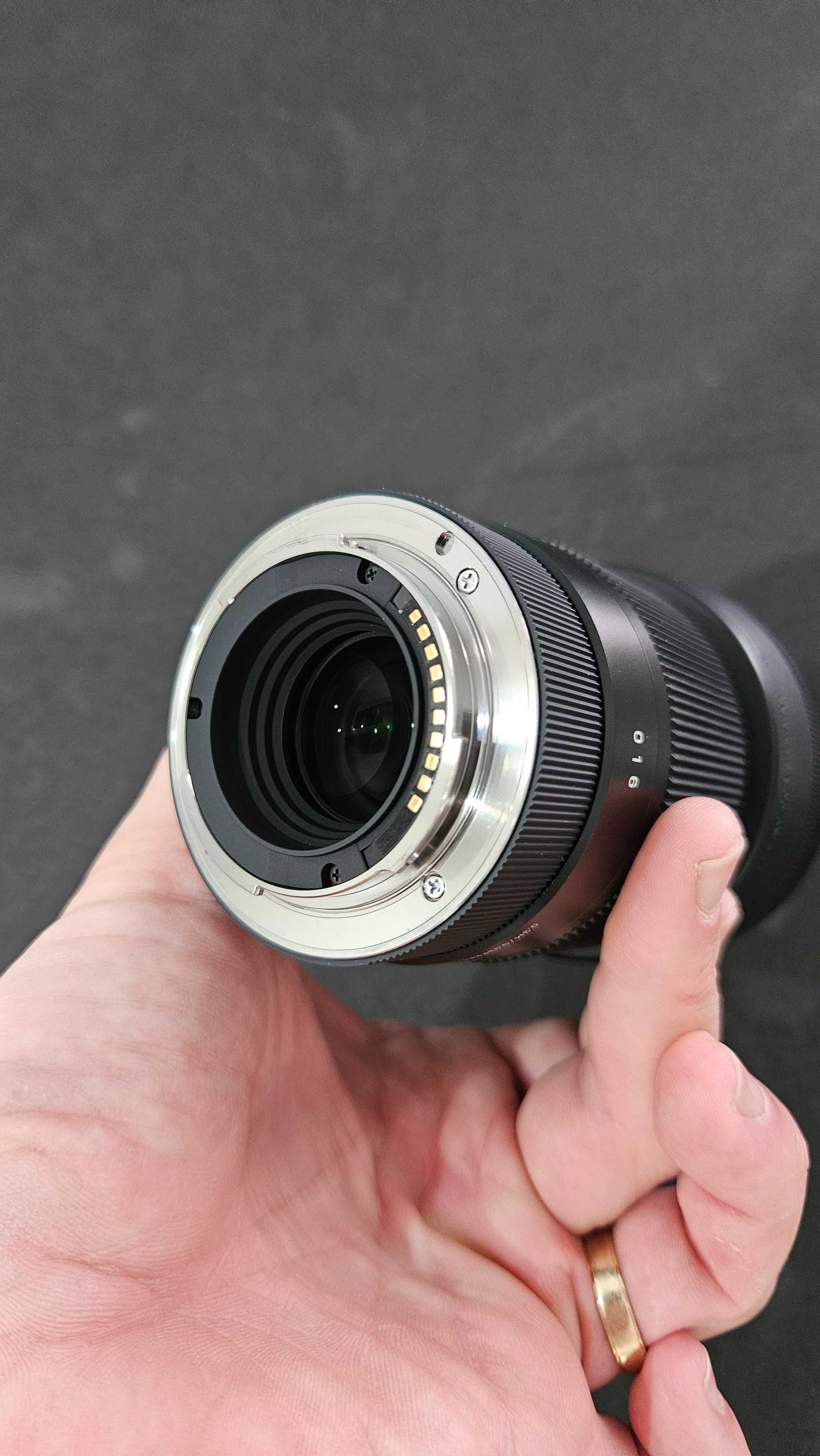 Sigma 30mm F/1.4 DC DN (Sony E-Mount)