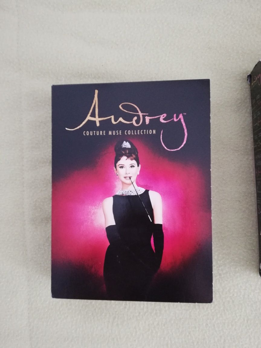 Audrey Hepburn - Couture Muse Collection: 6 filmes em dvd (portes grát