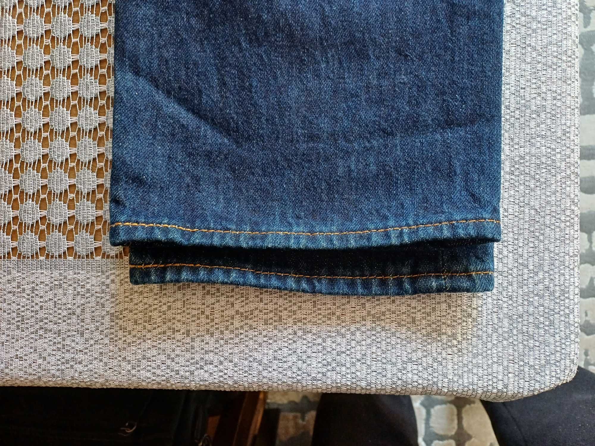 Spodnie męskie Levis 501 - nowe.