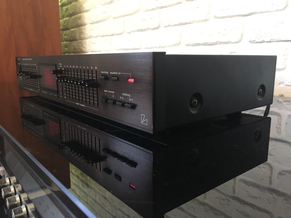 Еквалайзер Эквалайзер Luxman Technics