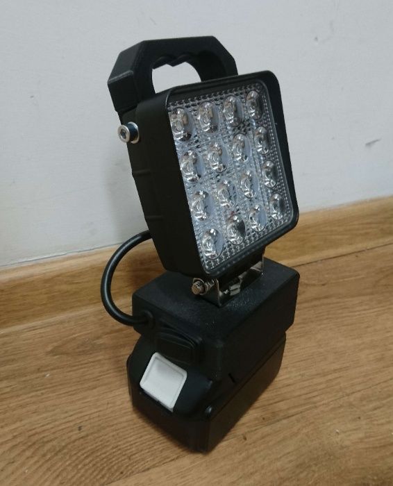 Lampa robocza przenośna halogen LED Makita 18V