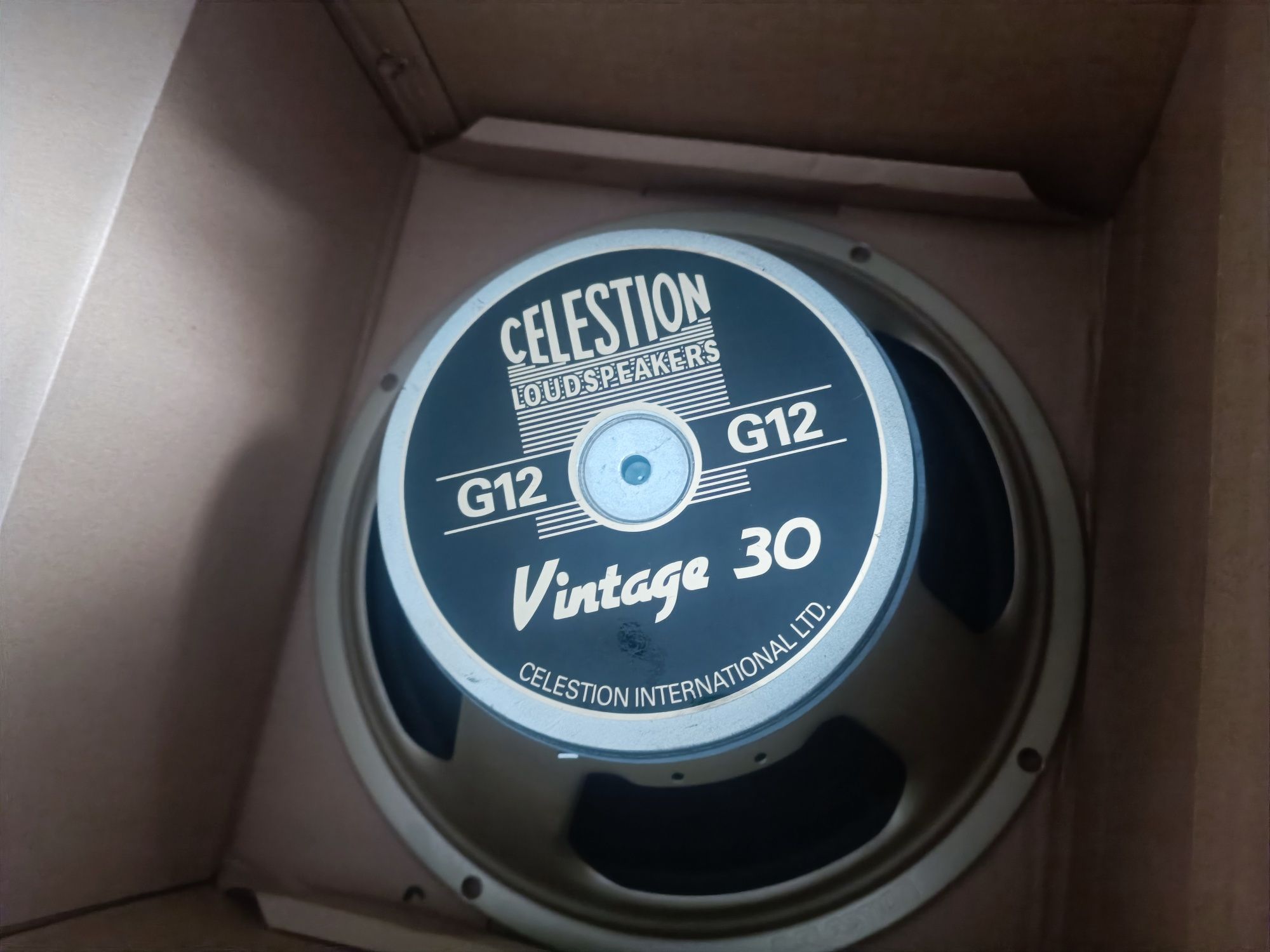 Celestion V30 głośnik 8ohm