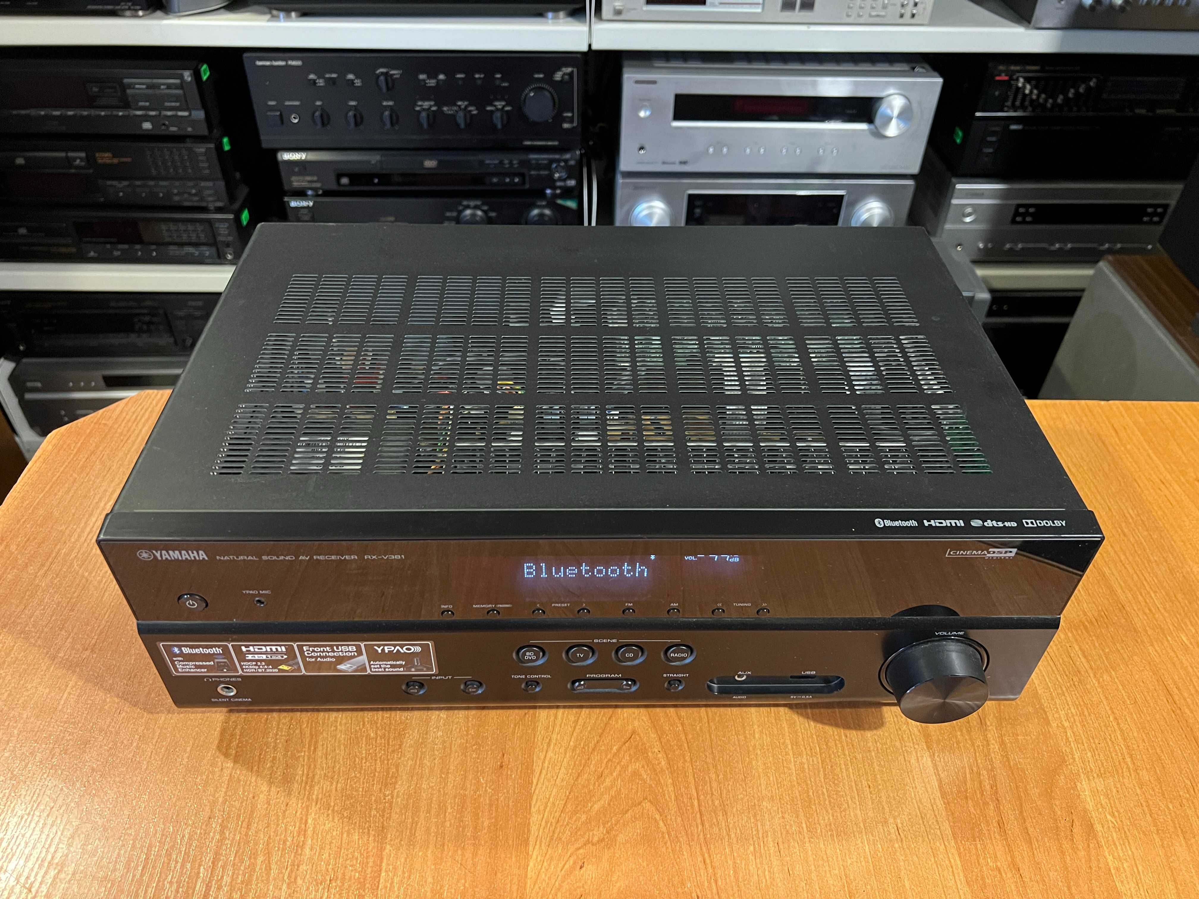 Amplituner kina domowego Yamaha RX-V381 Audio Room