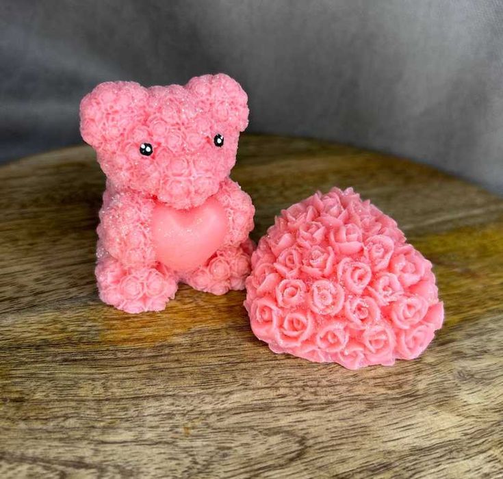 Мыльный мишка из роз и мыльное сердце из роз — нежный подарок