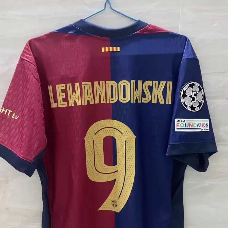 Koszulka kibica Barcelony na sezon 24-25 w wersji domowej