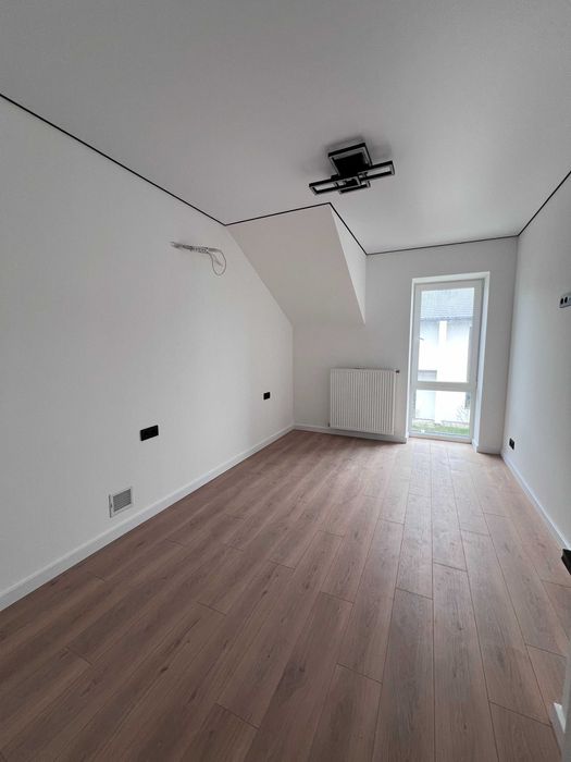 Таунхаус площею 125м2 з РЕМОНТОМ в Крихівцях