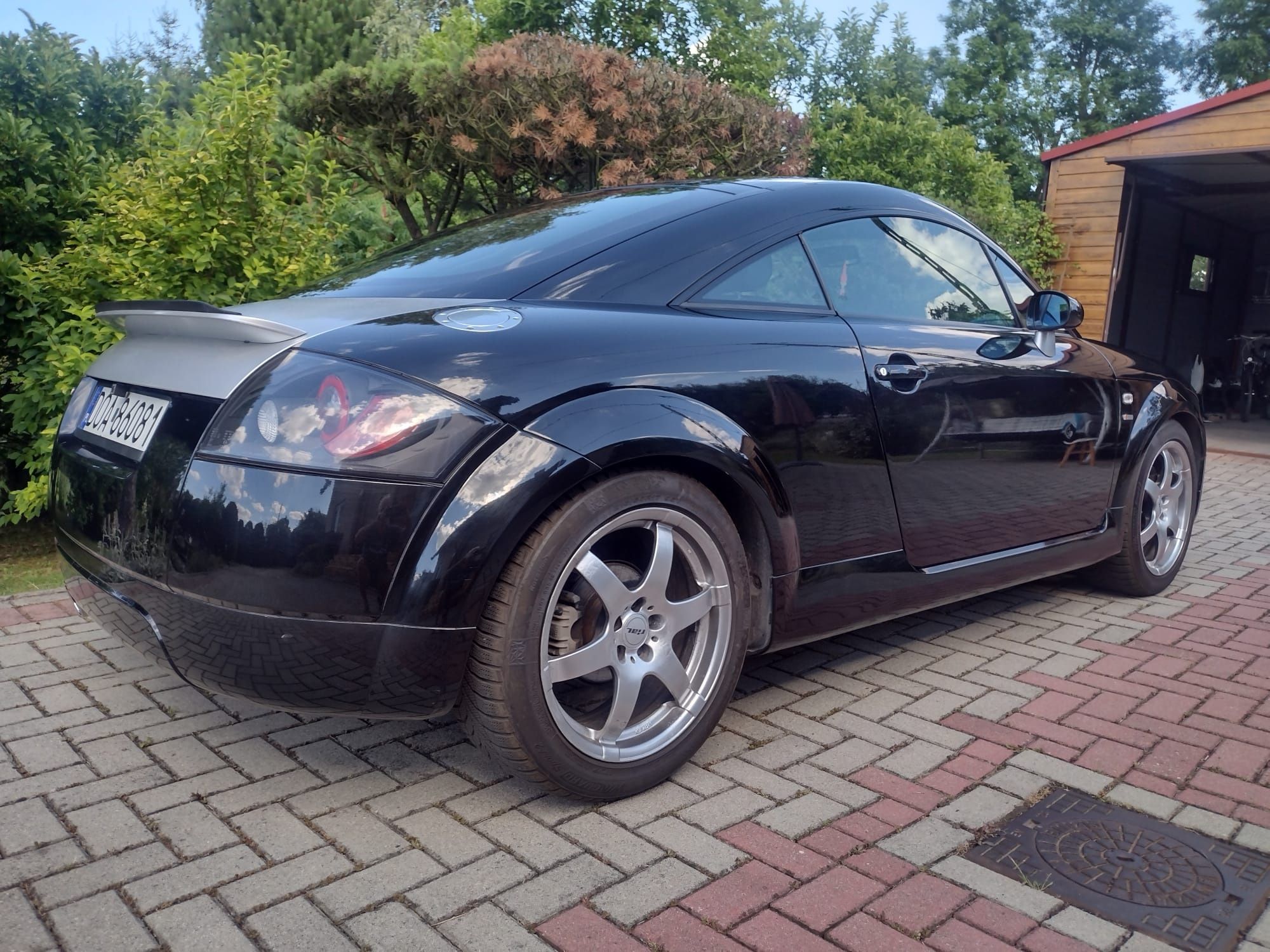Audi TT rok 1999, 1,8 benzyna.