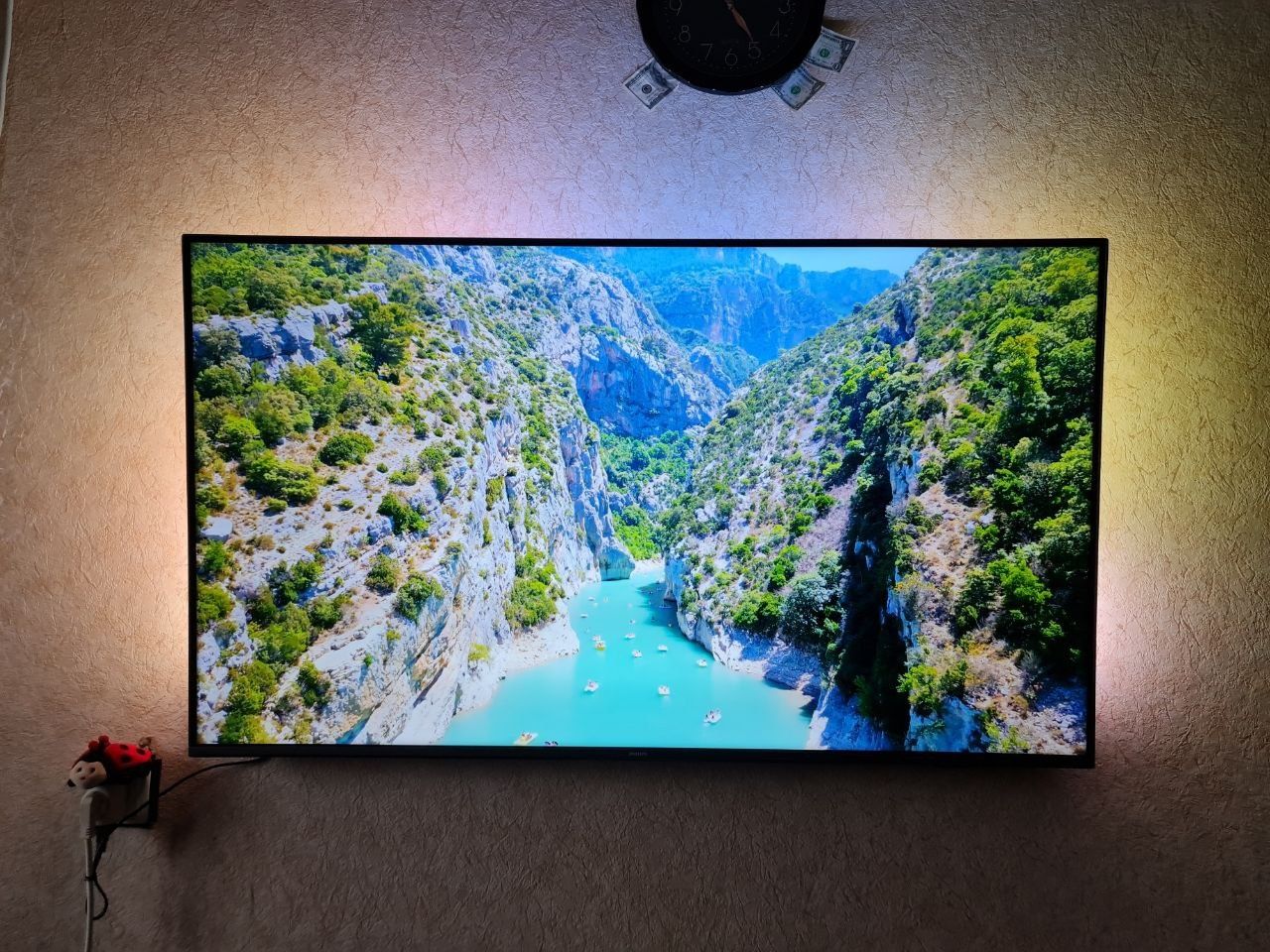 Philips 70" 4k AndroidTV - 70PUS8505 на гарантии