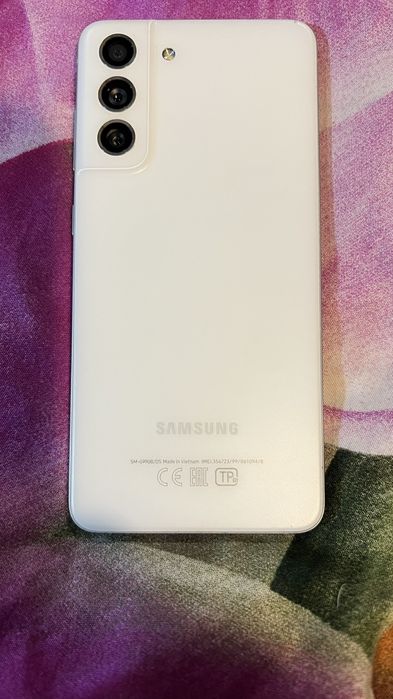 Продам Самсунг s21 fe 5g, 8 256