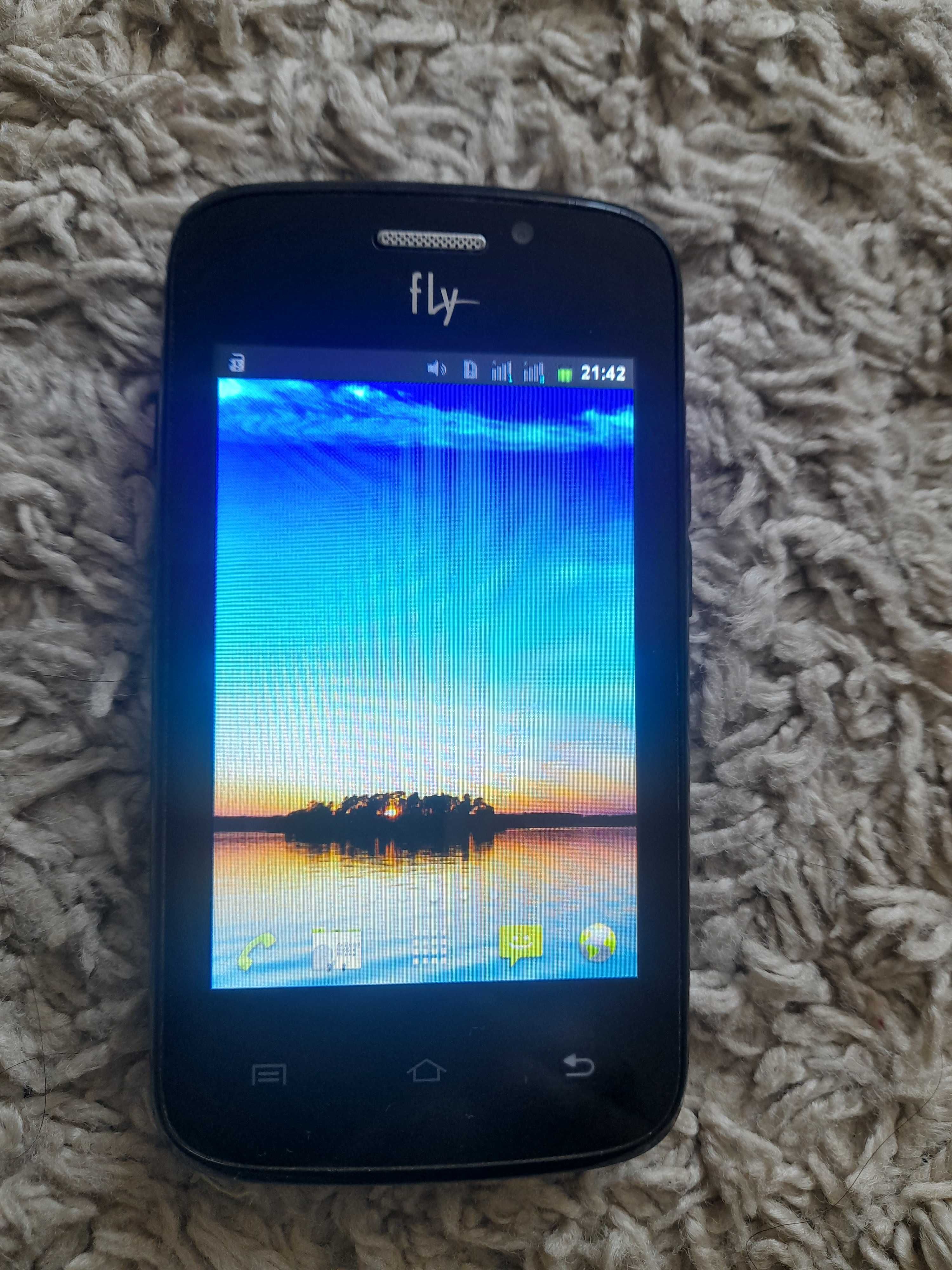 Смартфон  Fly IQ239 робочий