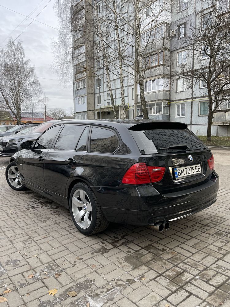 BMW 318i touring E91 2.0 бензин 2009 г.в