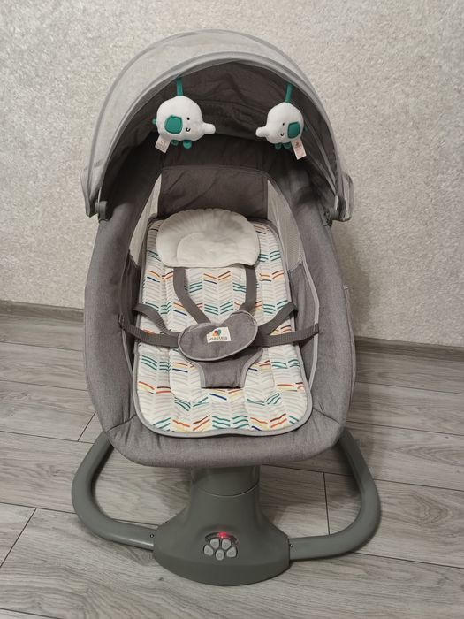 Заколисувальний  дитячий шезлонг-гойдалка Mastela