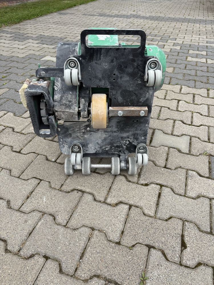 Frezarka do ogrzewania podłogowego hemming he120