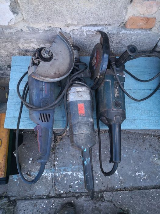 Болгарка кратон AMG 2100