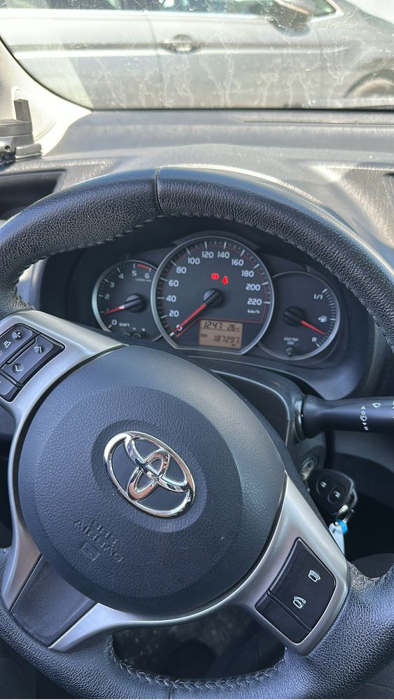 TOYOTA YARIS 1.4 Disael