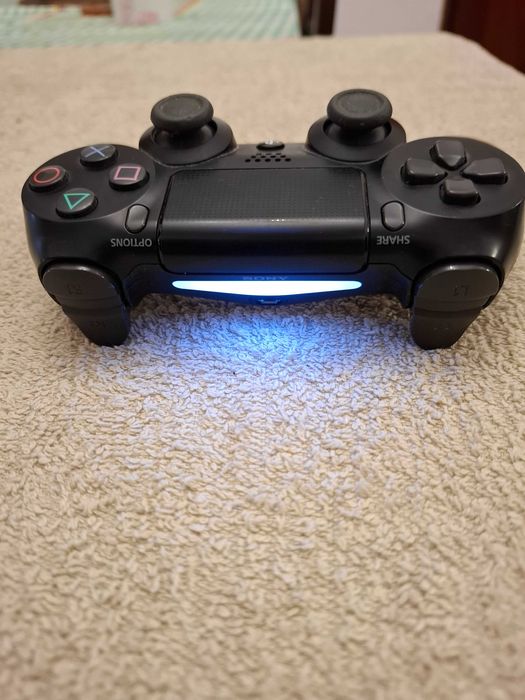 Comando ps4 original como novo