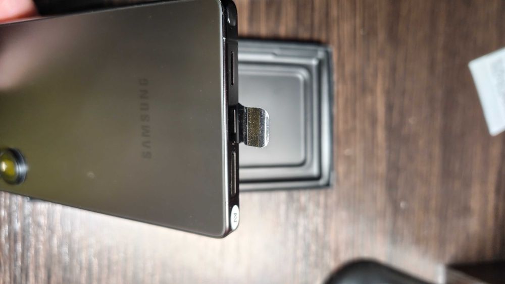 Продам Samsung Galaxy S25 Ultra 16/1Tb