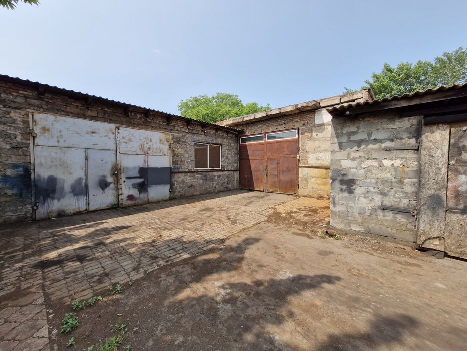 Продаж. Територія. Виробничі приміщення! Офіс. Майже 95 квартал.