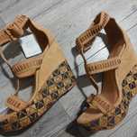 Bershka buty na koturnie r.41