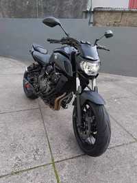 Mota Yamaha MT 07 Full Extras