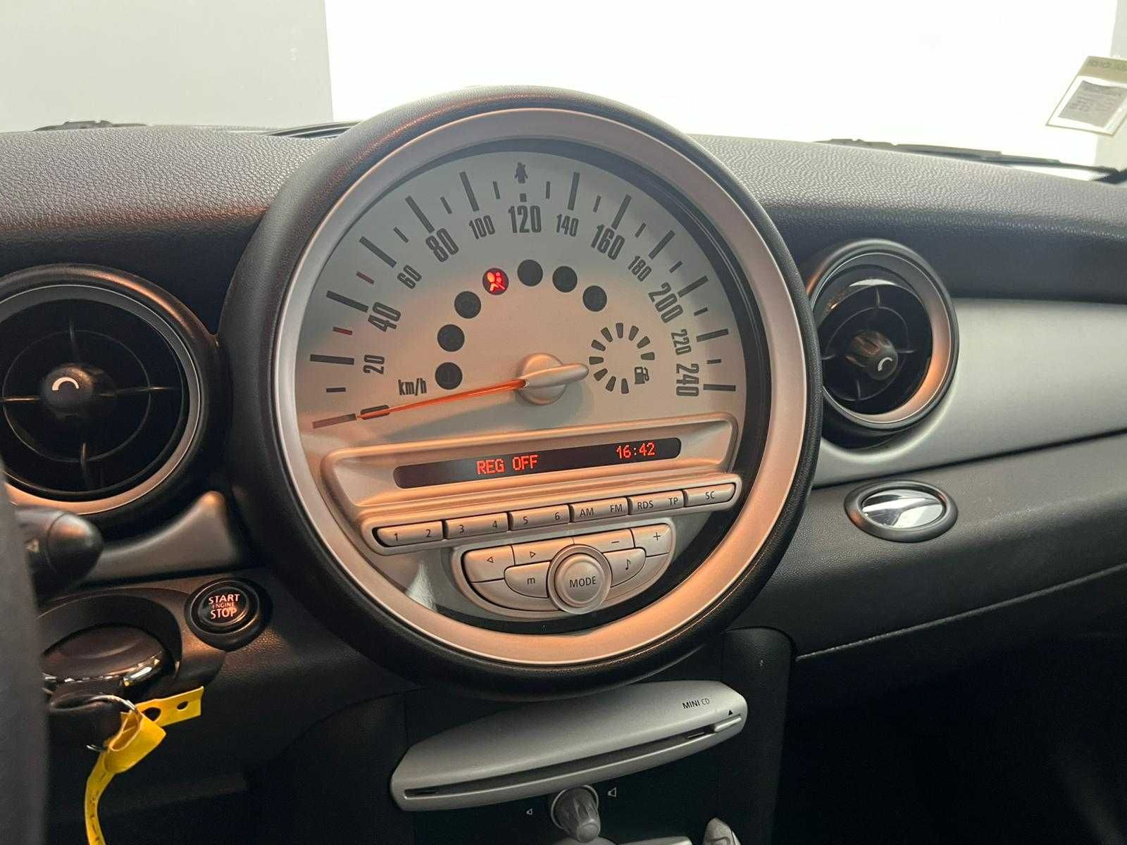 MINI COOPER 1.6 D