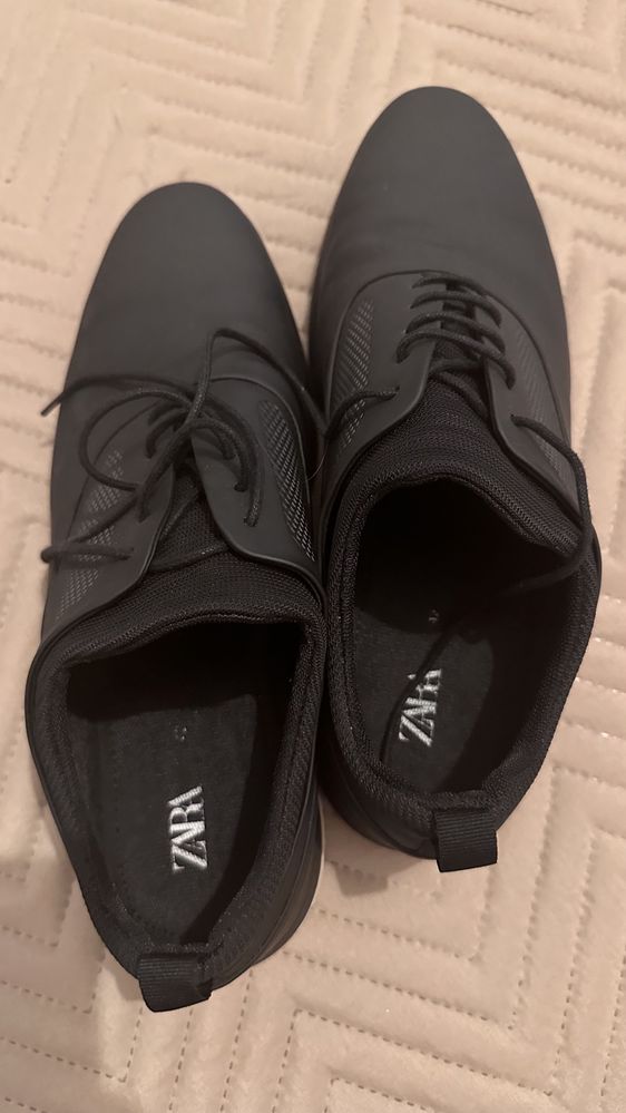 Sapatos homem Zara