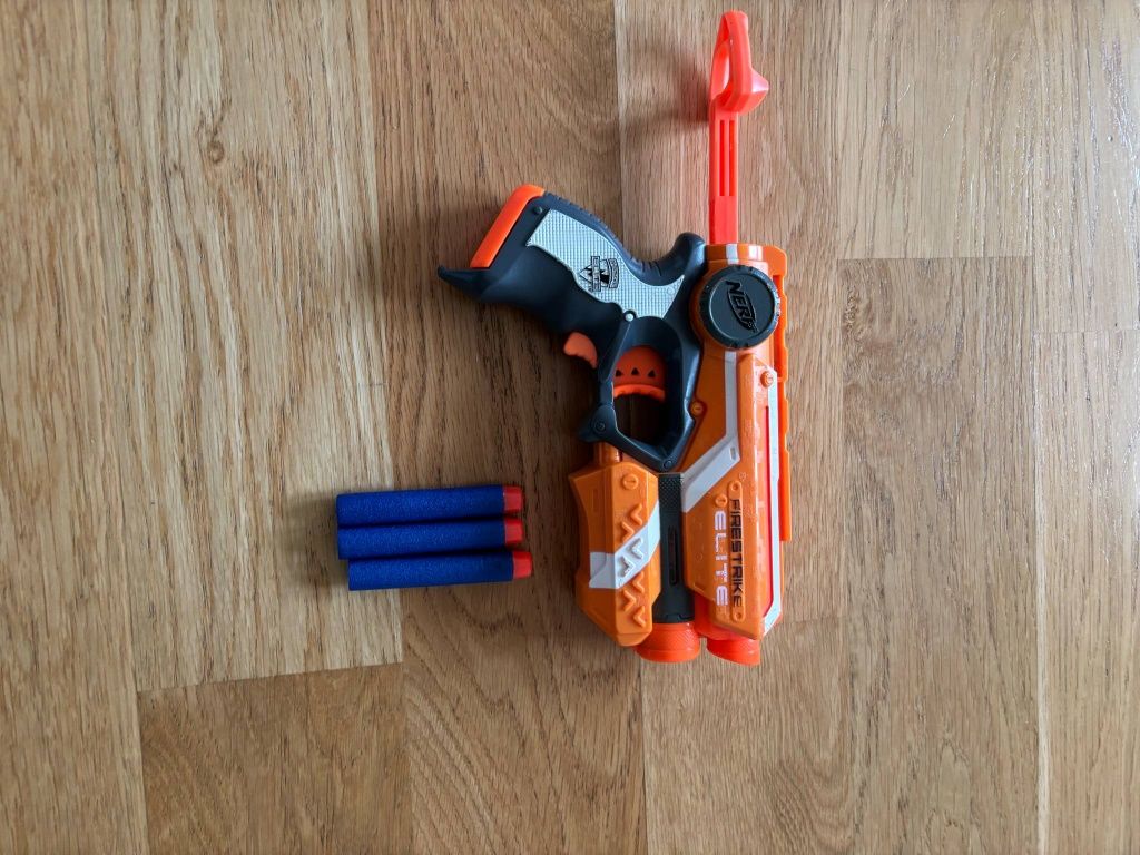Pistolet Nerf firestrike elite