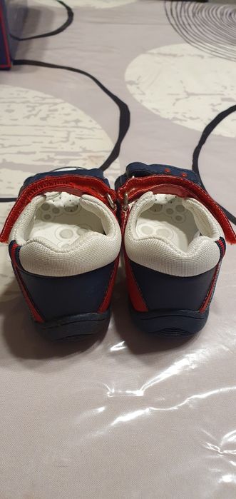 Sandálias chicco menino