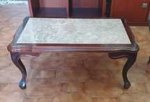 Mesa de centro antiga