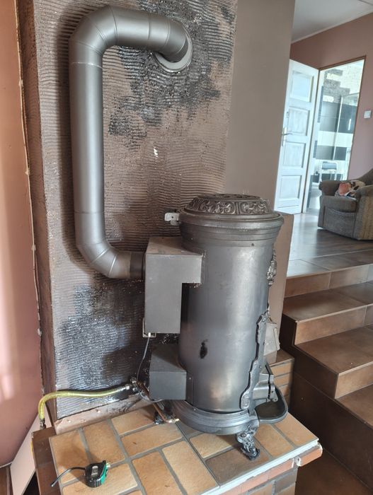 Kominek gazowy,koza żeliwna retro.