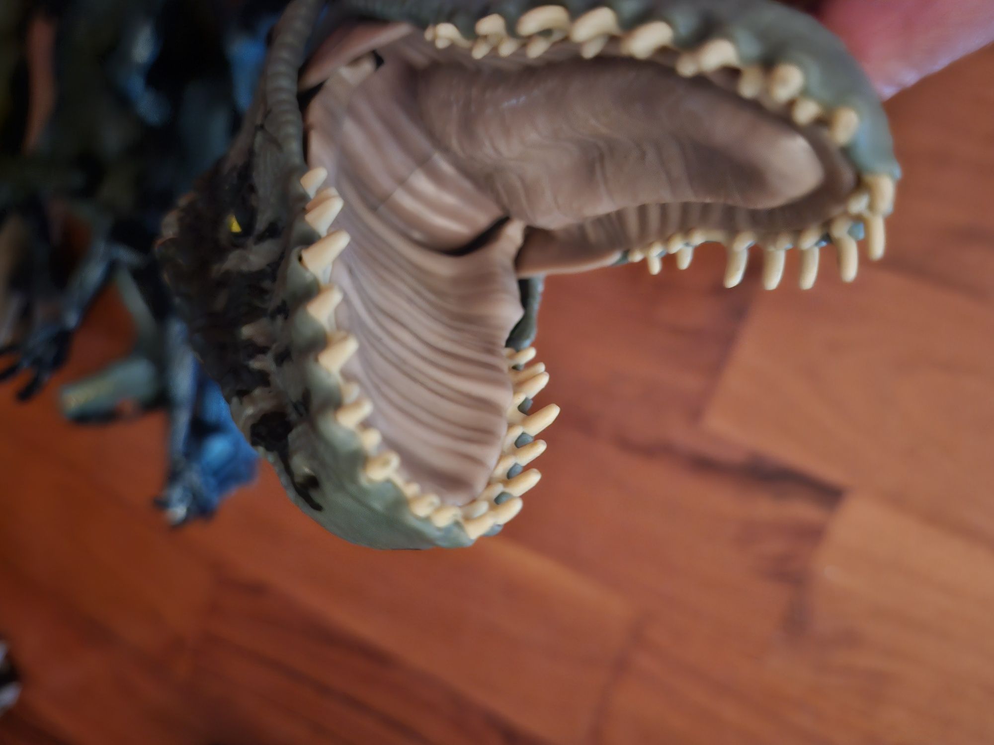 Mattel 55 cm dźwięk dinozaury Jurassic World 8 szt.