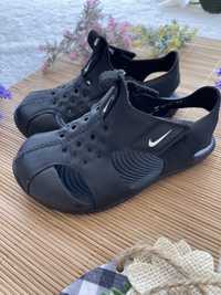 Босоніжки,сандалі від Nike