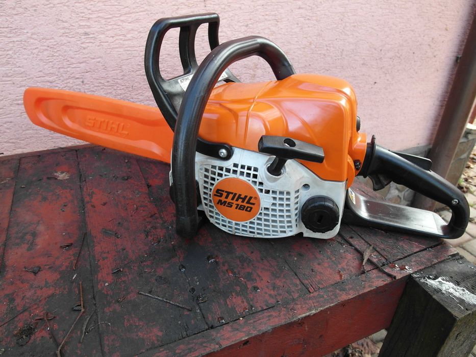 STIHL MS 180 стан нової, без проблем