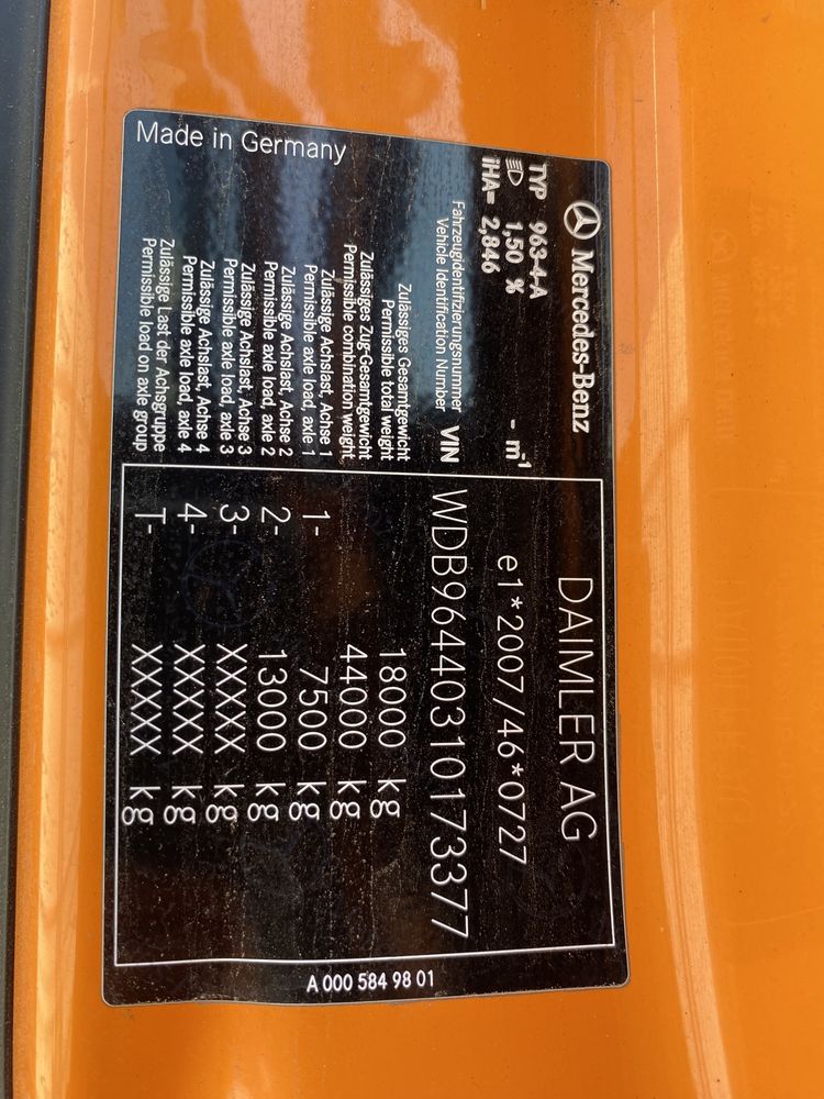 Arocs 4x4 HUD plus Schmitz wywrotka stal