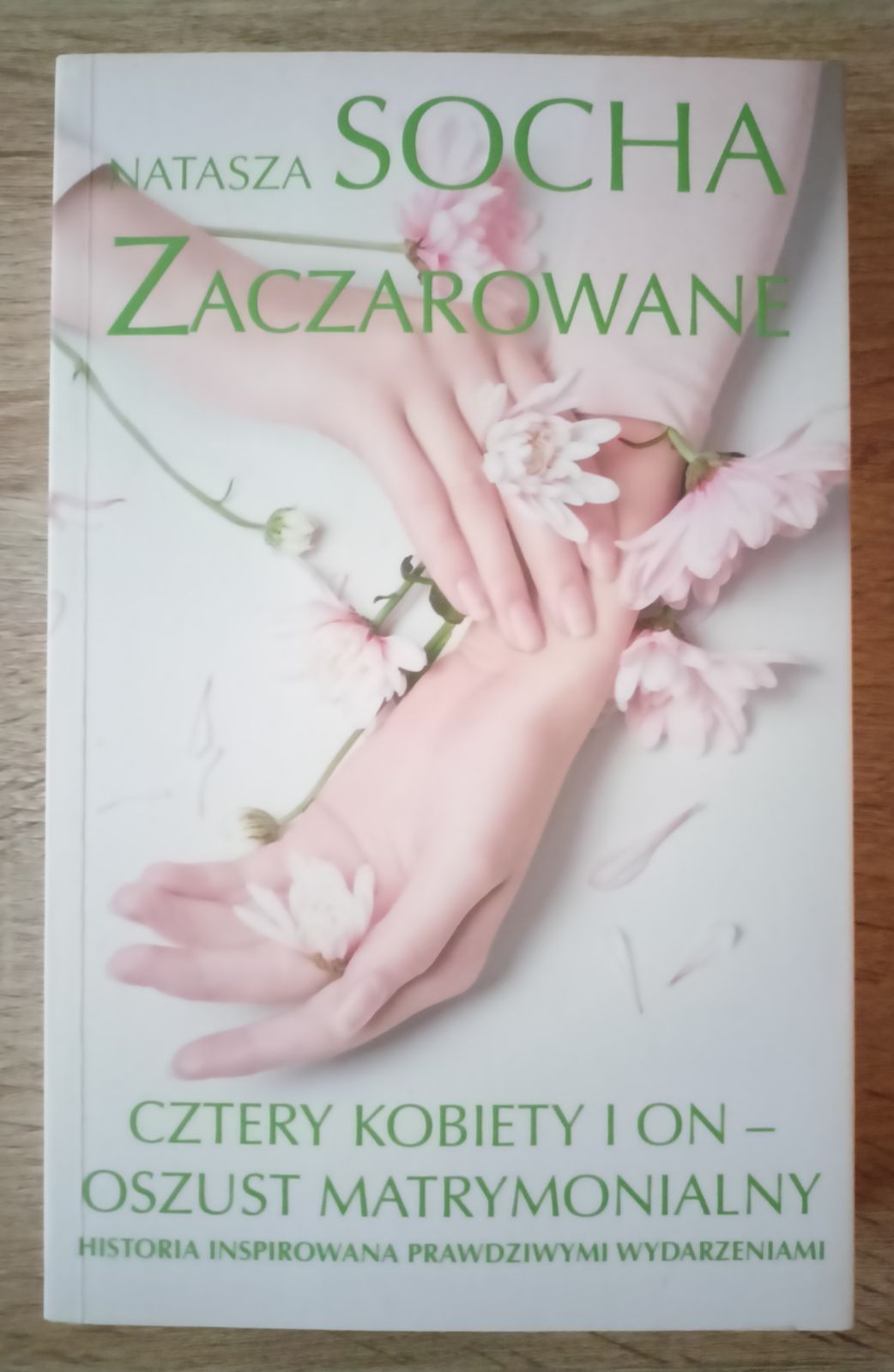 Natasza Socha Zaczarowane 2021 literatura obyczajowa / romans