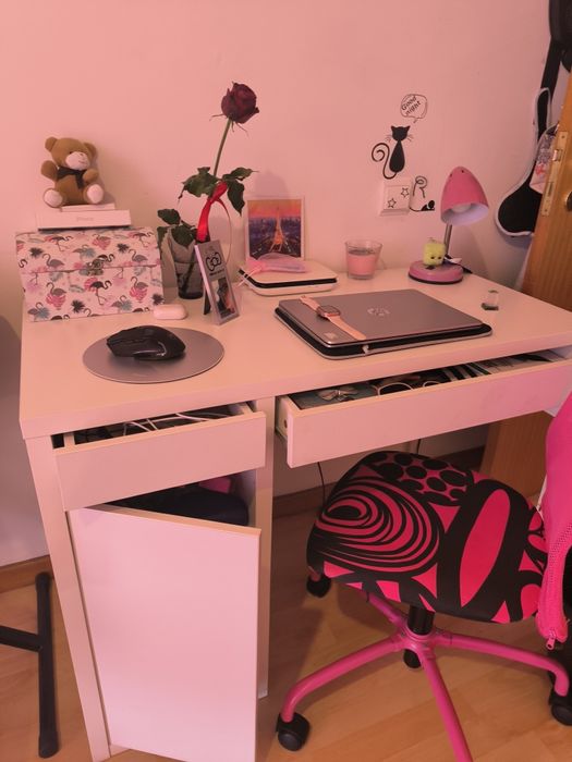 Secretária + Cadeira IKEA