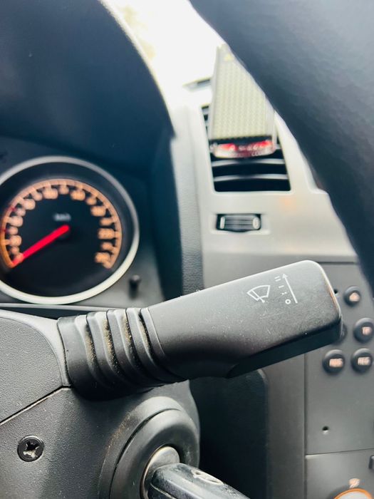 Opel Zefira B 1.6 бензин