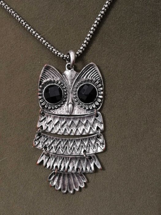 Naszyjnik sowa kolor srebrny