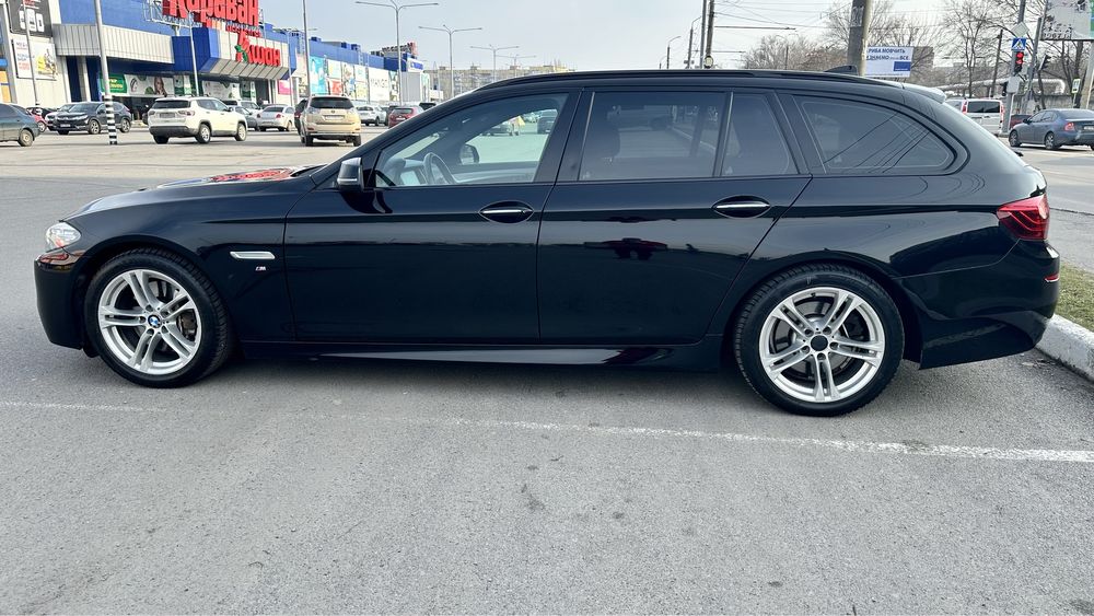 BMW 525d 2016г. м пакет