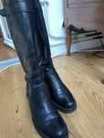 Botas de pele preta de cano alto