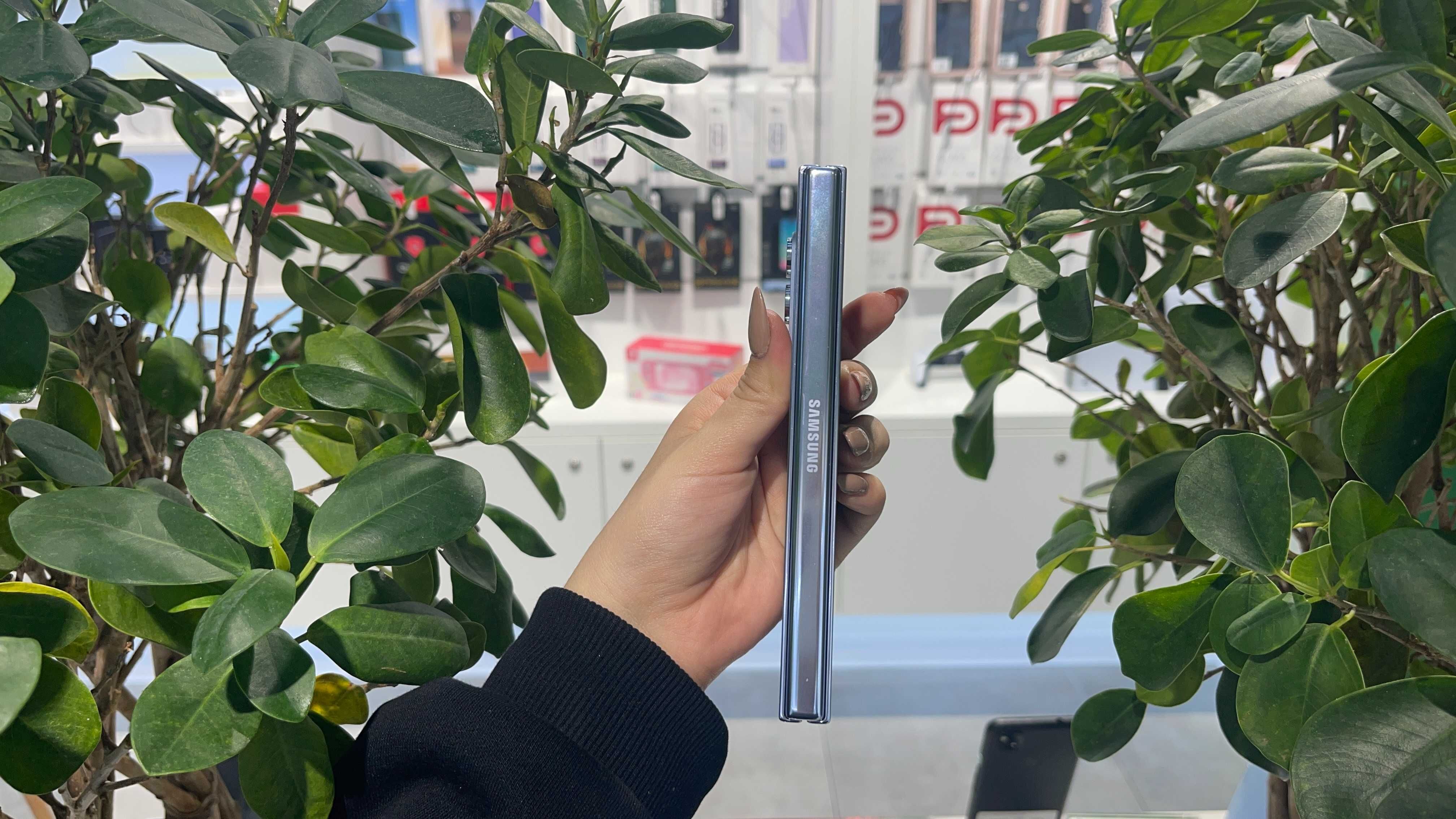 Оплата частинами 0% Samsung Galaxy Z Fold5 12/1TB Icy Blue Гарантія