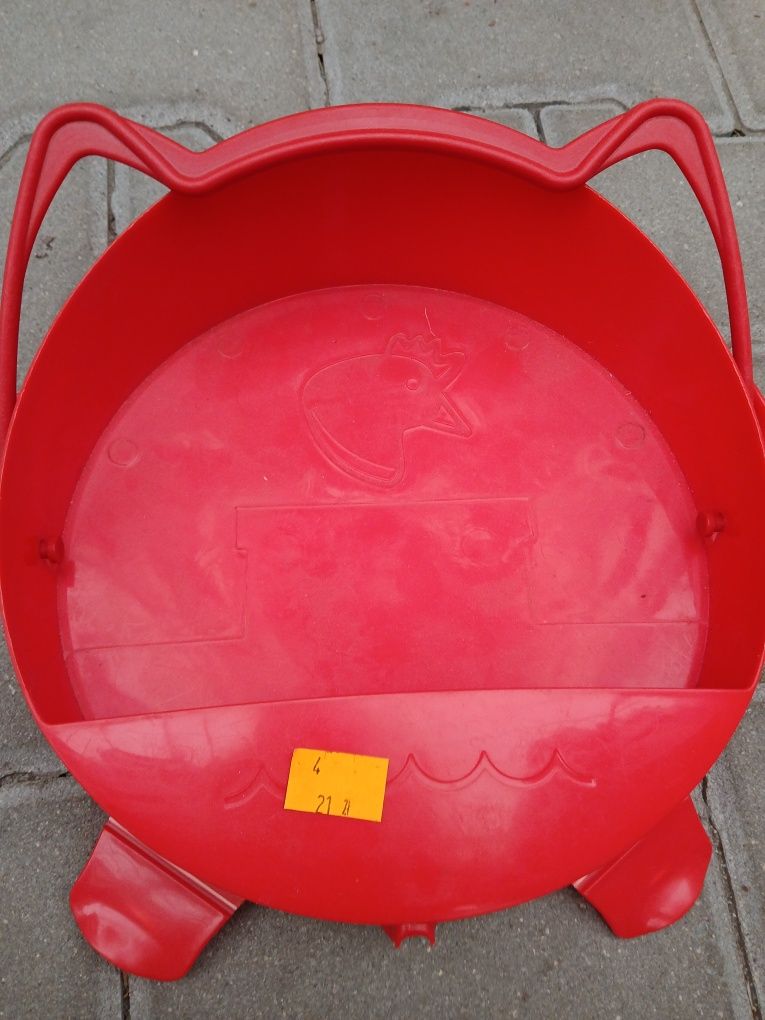 Plastikowy pojemnik na ziarno dla kur