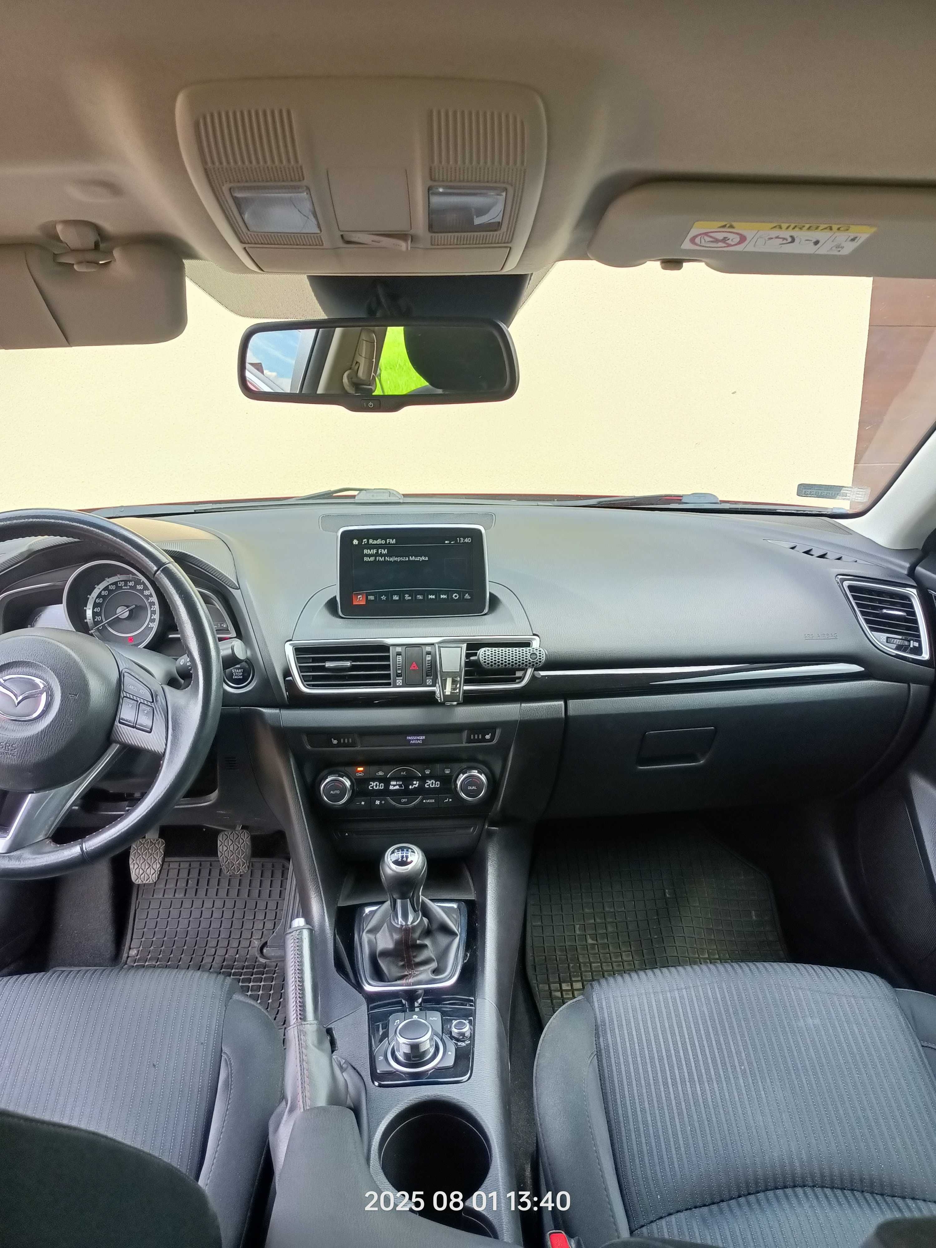 Sprzedam Mazda3 2.0 Skyactive 120KM
